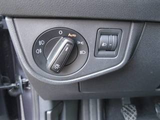 VOLKSWAGEN Taigo usata, con Luci diurne LED