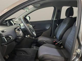LANCIA Ypsilon usata, con Chiusura centralizzata