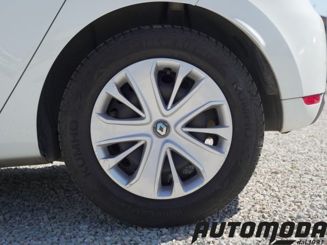 RENAULT Clio usata 21