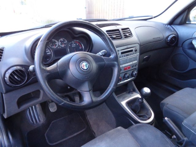 ALFA ROMEO 147 usata, con Chiusura centralizzata
