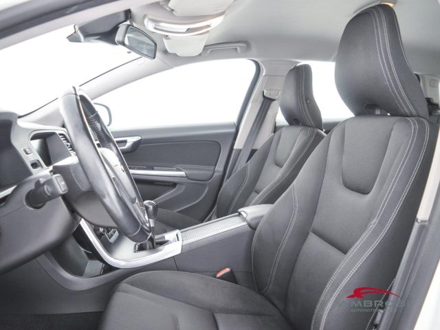 VOLVO V60 usata 8
