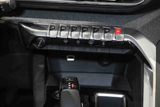 PEUGEOT 5008 usata, con Park Distance Control