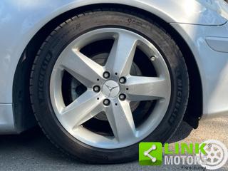 MERCEDES-BENZ SLK 200 usata, con Airbag testa