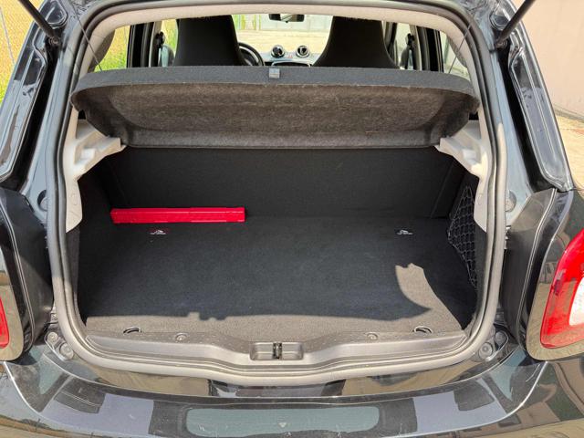 SMART ForFour usata, con USB