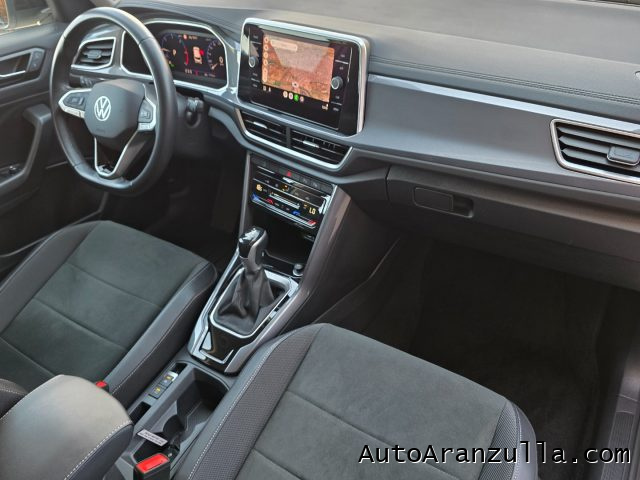 VOLKSWAGEN T-Roc usata, con Controllo automatico clima