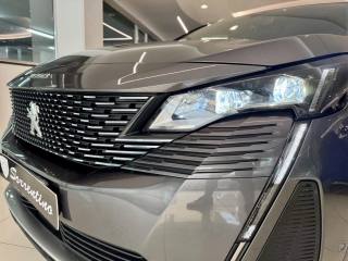 PEUGEOT 3008 usata, con Airbag laterali