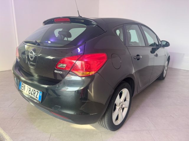 OPEL Astra usata 10