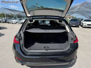 BMW 318 usata, con Portellone posteriore elettrico