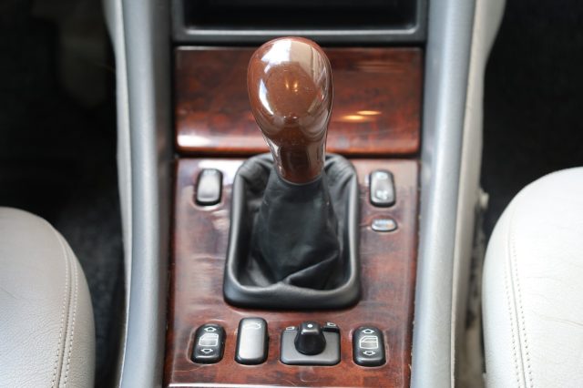 MERCEDES-BENZ CLK 200 usata, con Sospensioni sportive