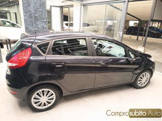 FORD Fiesta usata, con ESP