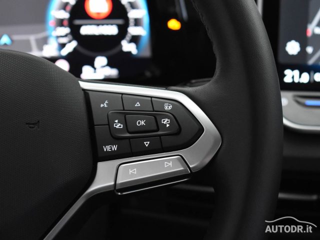 VOLKSWAGEN Golf usata, con Leve al volante