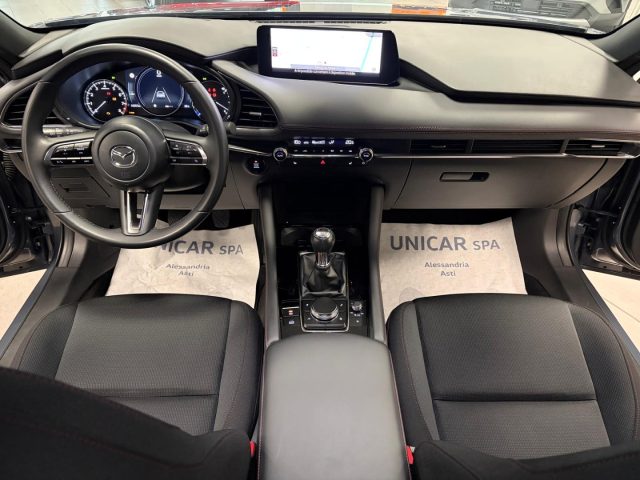 MAZDA 3 usata, con Volante in pelle