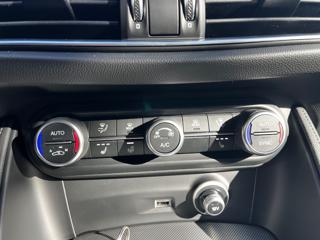 ALFA ROMEO Stelvio usata, con Cerchi in lega