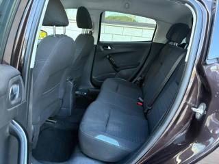 PEUGEOT 208 usata, con Cerchi in lega