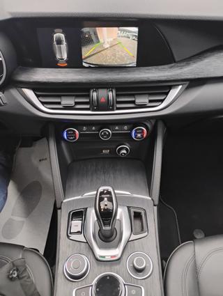 ALFA ROMEO Stelvio usata, con Controllo trazione