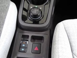 DR MOTOR DR 1.0 EV usata, con Touch screen