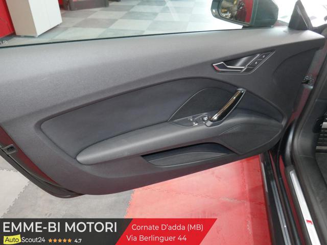AUDI TT usata, con Fendinebbia