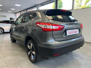 NISSAN Qashqai usata, con Autoradio