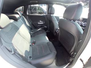 MERCEDES-BENZ GLA 200 usata, con Controllo automatico clima