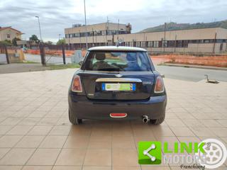 MINI Cooper D usata, con Autoradio
