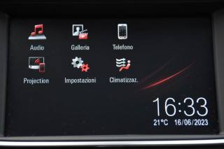 OPEL Crossland usata, con Sedile posteriore sdoppiato