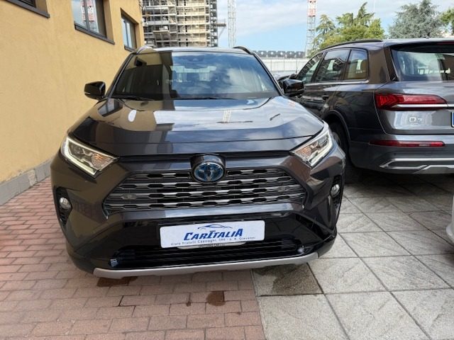 TOYOTA RAV 4 usata, con Airbag laterali