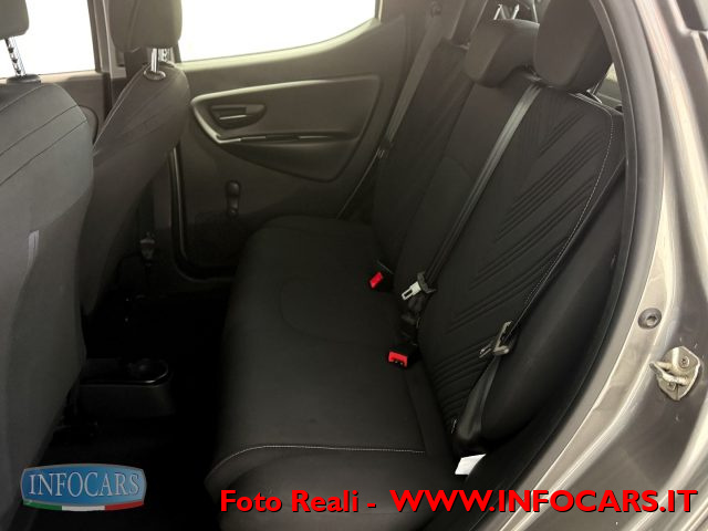 LANCIA Ypsilon usata, con Chiusura centralizzata