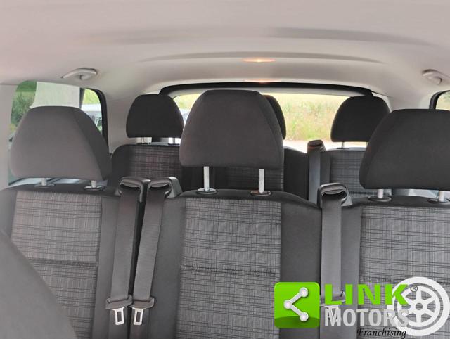MERCEDES-BENZ Vito usata, con Controllo automatico clima