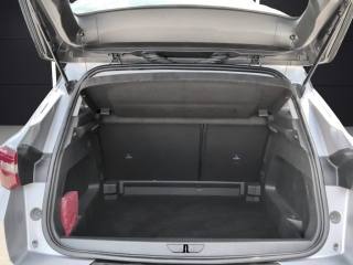 OPEL Grandland X usata, con Sensori di parcheggio posteriori