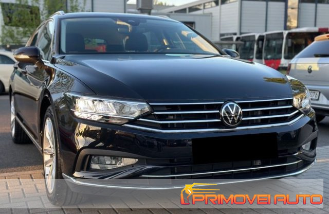 VOLKSWAGEN Passat Variant usata, con Climatizzatore