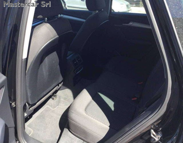 AUDI Q5 usata, con Volante in pelle