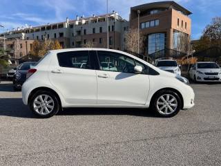 TOYOTA Yaris usata, con Airbag Passeggero