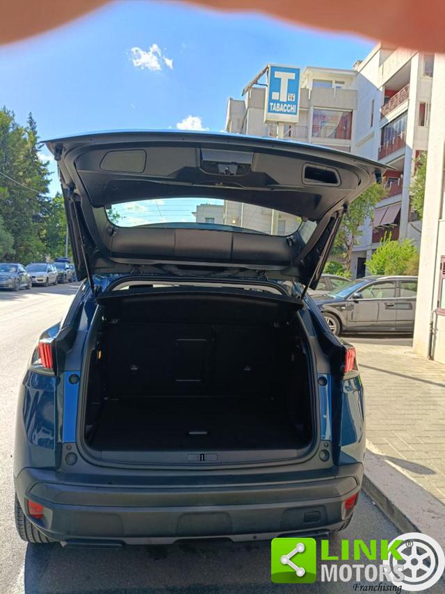 PEUGEOT 3008 usata, con Sensore di pioggia