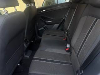 VOLKSWAGEN T-Roc usata, con Controllo automatico clima