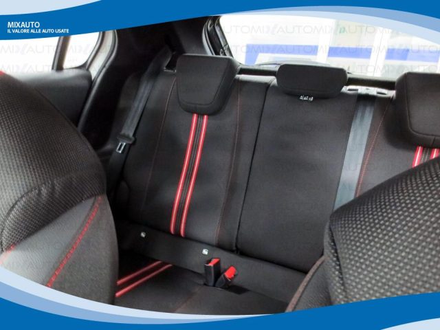 OPEL Corsa usata, con Chiusura centralizzata