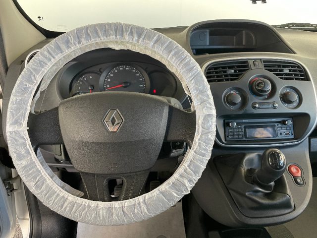 RENAULT Kangoo usata 21