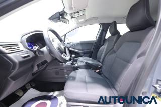 RENAULT Clio usata, con Touch screen