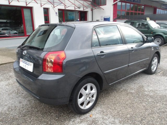 TOYOTA Corolla usata, con Airbag