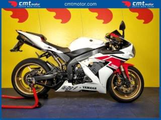 YAMAHA YZF R1