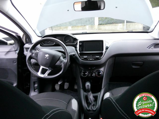 PEUGEOT 208 usata, con Bluetooth
