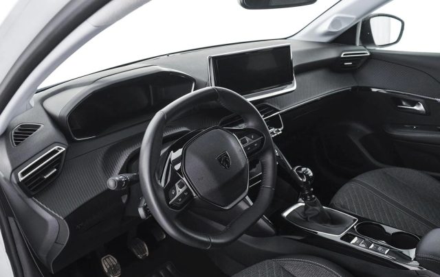 PEUGEOT 208 usata 11