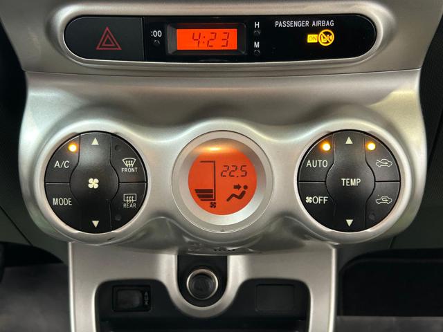 TOYOTA Urban Cruiser usata, con Controllo trazione
