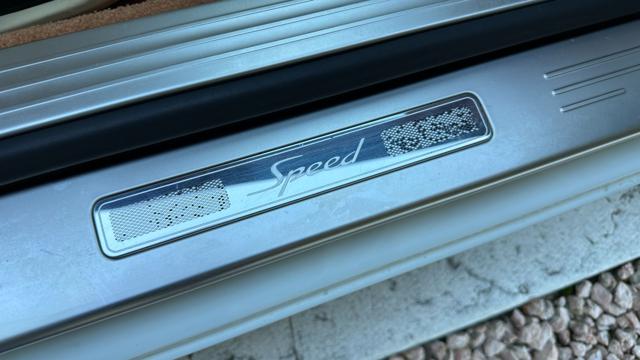 BENTLEY Continental usata, con Fendinebbia