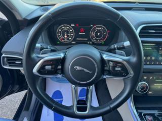 JAGUAR XE usata, con Climatizzatore