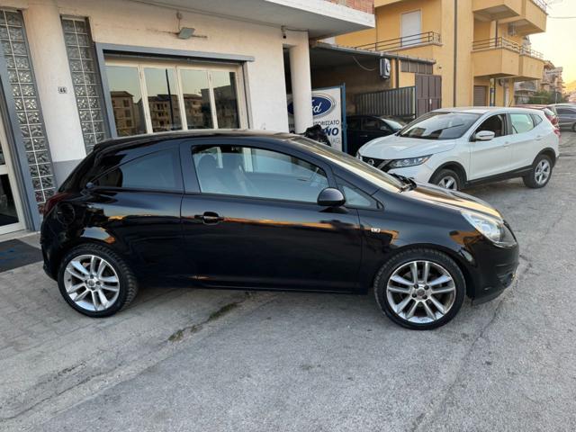 OPEL Corsa usata, con Airbag Passeggero