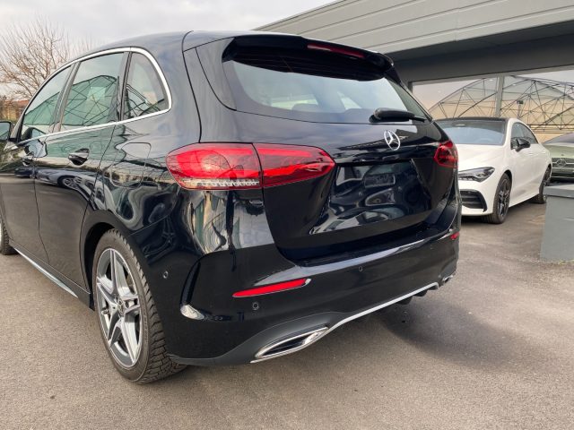MERCEDES-BENZ B 180 usata, con Cerchi in lega