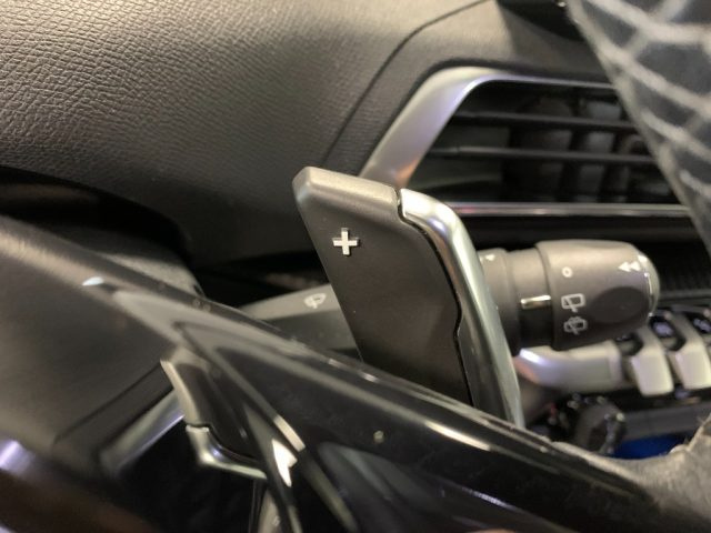 PEUGEOT 3008 usata, con Chiusura centralizzata telecomandata