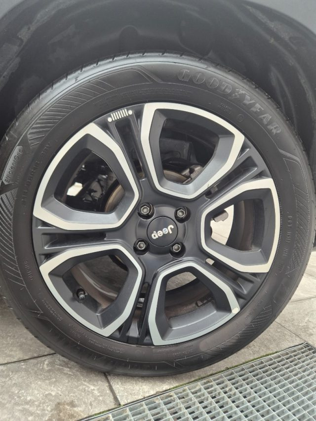 JEEP Avenger usata, con Fari LED