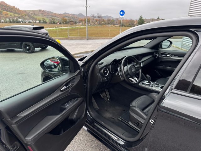 ALFA ROMEO Stelvio usata, con Cerchi in lega