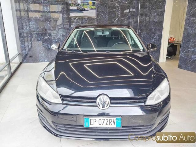 VOLKSWAGEN Golf usata, con ABS